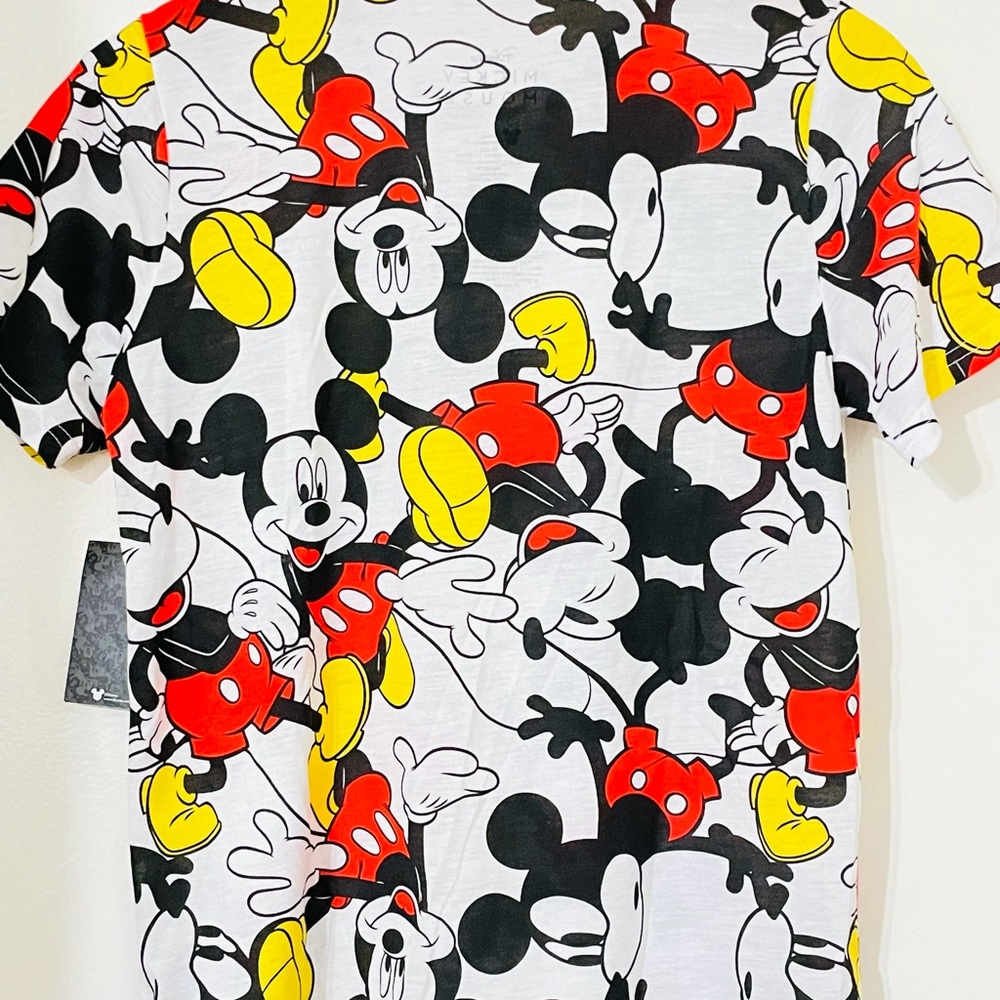 NWT DISNEY Mickey Mouse Graphic Tee Sizes S/XL - Picture 10 of 11